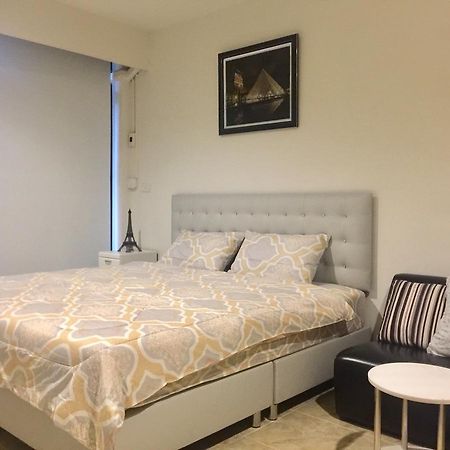 108Beds Hostel Si Racha Bagian luar foto